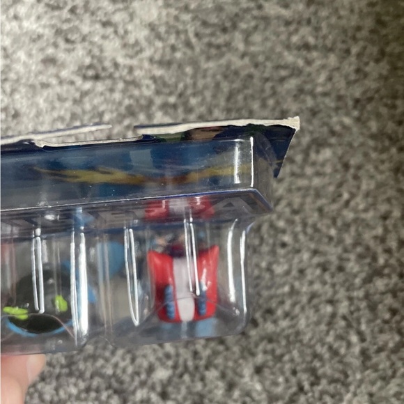 Xmitter & Bludgeon Action Figure Set - Blue and Red - Picture 6 of 12